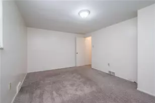 334 Moon Clinton Rd, Moon/Crescent Twp, PA 15108 - Photo 28