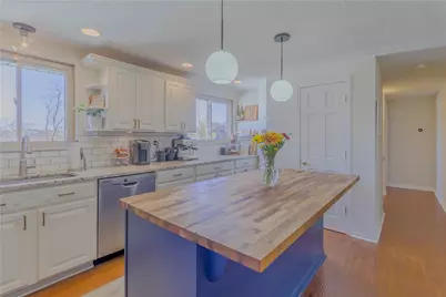 739 Linda Dr, Pittsburgh, PA 15226 - Photo 8