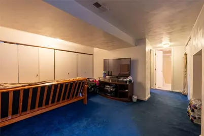 47 May Ave, McKees Rocks, PA 15136 - Photo 12