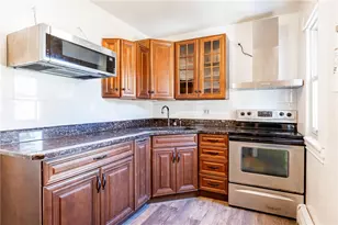 678 Gregg Ave, Bridgeville, PA 15017 - Photo 12