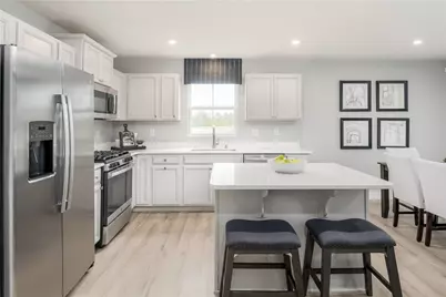 468 Clubhouse Drive, Rostraver, PA 15012 - Photo 2