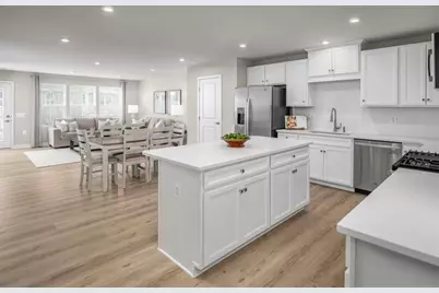 466 Clubhouse Drive, Rostraver, PA 15012 - Photo 4