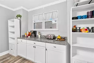 2202 McMinn St, Aliquippa, PA 15001 - Photo 16