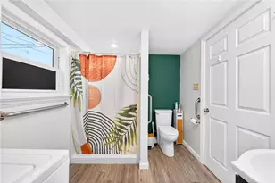 2202 McMinn St, Aliquippa, PA 15001 - Photo 20