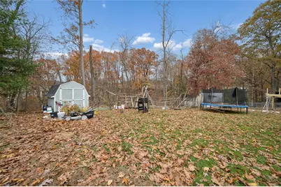 1914 Riggs Rd, South Park, PA 15129 - Photo 40