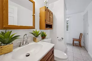 1914 Riggs Rd, South Park, PA 15129 - Photo 20