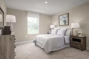 464 Clubhouse Dr, Rostraver, PA 15012 - Photo 14