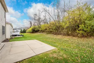 1109 Bayberry Dr, Canonsburg, PA 15317 - Photo 2