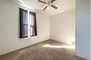 433 New York Ave, Rochester, PA 15074 - Photo 10