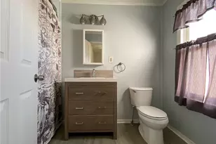 433 New York Ave, Rochester, PA 15074 - Photo 8