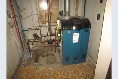 930 7th St, New Kensington, PA 15068 - Photo 8