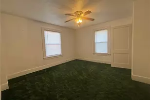 215 Cherry Ave, Houston, PA 15342 - Photo 22