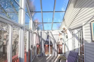 806 Kerry Hill Dr, Pittsburgh, PA 15234 - Photo 12