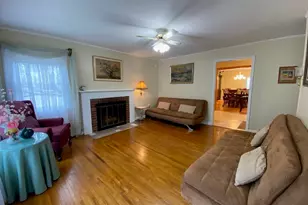 806 Kerry Hill Dr, Pittsburgh, PA 15234 - Photo 2