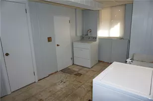 30 Station St, Carnegie, PA 15106 - Photo 18