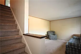 9650 Don Dr, Irwin, PA 15642 - Photo 16