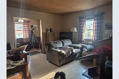 204 Ridge Ave, Derry Boro, PA 15627 - Photo 4