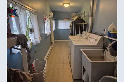 204 Ridge Ave, Derry Boro, PA 15627 - Photo 6