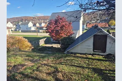 204 Ridge Ave, Derry Boro, PA 15627 - Photo 22