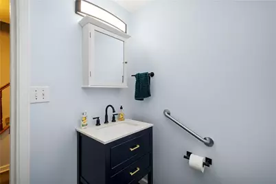 1124 Tidewood Dr, Bethel Park, PA 15102 - Photo 14