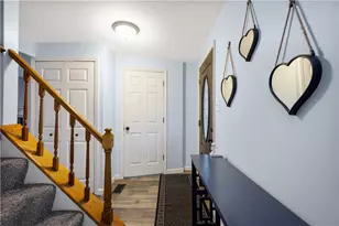 1124 Tidewood Dr, Bethel Park, PA 15102 - Photo 4