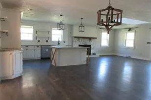 174 Adamson Rd, West Bethlehem, PA 15345 - Photo 4