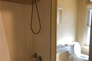 18 Maytide St, Pittsburgh, PA 15227 - Photo 6