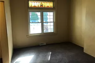 18 Maytide St, Pittsburgh, PA 15227 - Photo 4