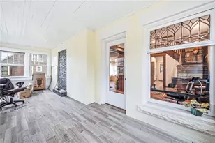 651 N Buhl Farm Dr, Hermitage, PA 16148 - Photo 12