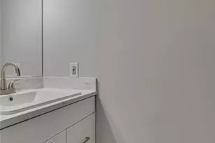 801 Lexington Dr, Hopewell Township, PA 15001 - Photo 18