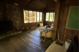 360 Lakewood Gardens Rd, Hickory Township, PA 16105 - Photo 6