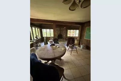 360 Lakewood Gardens Rd, Hickory Township, PA 16105 - Photo 4