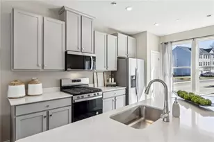 155 River Rdg Dr, Moon/Crescent Twp, PA 15108 - Photo 10