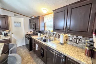 105 Eagle Pointe Ests, New Eagle, PA 15067 - Photo 8