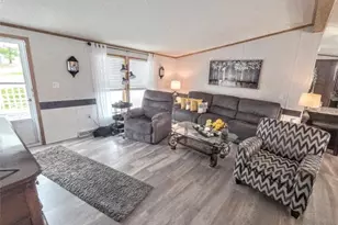 105 Eagle Pointe Ests, New Eagle, PA 15067 - Photo 18