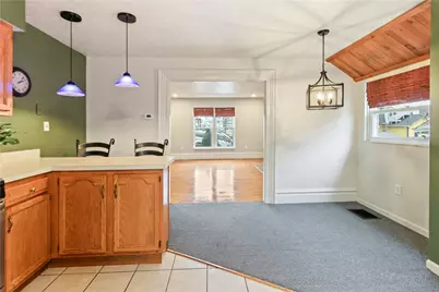 34 Sharon St, Pittsburgh, PA 15210 - Photo 12