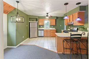 34 Sharon St, Pittsburgh, PA 15210 - Photo 16