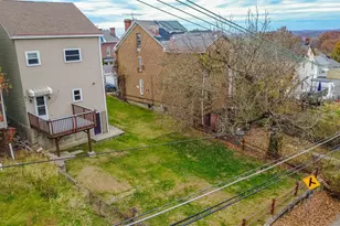 34 Sharon St, Pittsburgh, PA 15210 - Photo 4