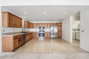 3205 Penny Ln, Neshannock Township, PA 16105 - Photo 14