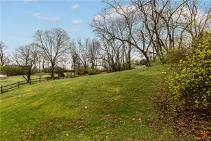 1226 Lamson Cir, Pittsburgh, PA 15241 - Photo 4