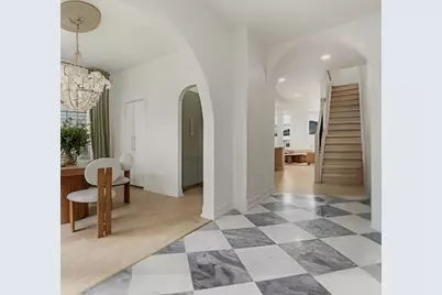 32 Mayflower St, Pittsburgh, PA 15206 - Photo 4