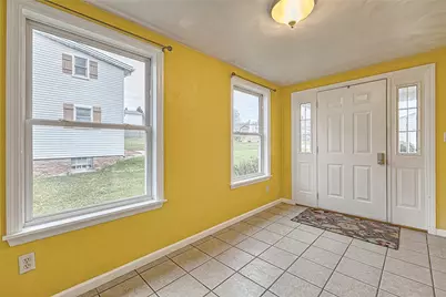 329 Price Street, Hempfield Township, PA 15619 - Photo 18
