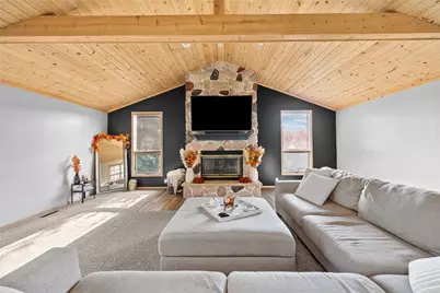 431 W Vine St, New Wilmington Boro, PA 16142 - Photo 2