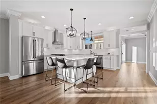 17 Carolina Ave, Oakmont, PA 15139 - Photo 10