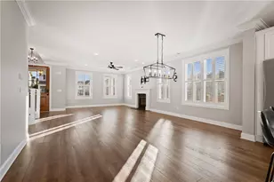 17 Carolina Ave, Oakmont, PA 15139 - Photo 8