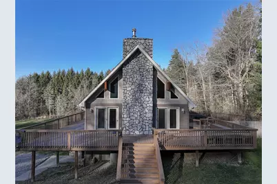 809 Joffre Bulger Rd, Smith Township, PA 15019 - Photo 1