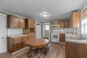 24 Adams St, Cokeburg, PA 15324 - Photo 6