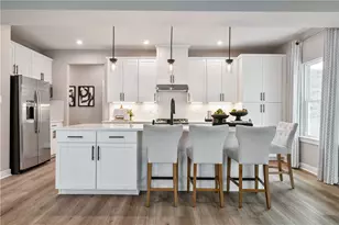 211 Winthrop Dr, Peters Township, PA 15367 - Photo 8