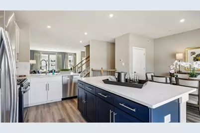 413 Harmon Court #41, Pittsburgh, PA 15090 - Photo 4