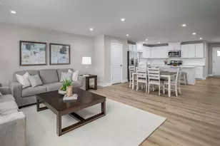 5153 Bentgrass Dr, Hempfield Township, PA 15601 - Photo 10